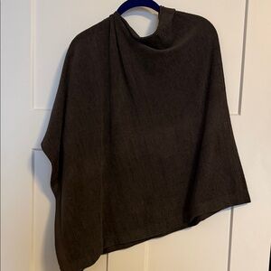 Barefoot Dreams Shawl
